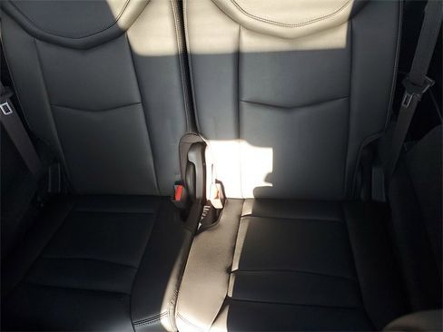 Certified 2023 Cadillac XT6 Sport w/ LPO, Floor Liner Package image 34