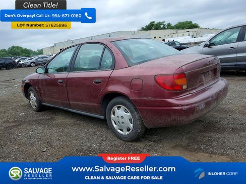 Used 2002 Saturn S-Series SL1 FWD image 3
