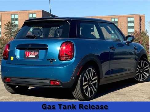 Used 2023 MINI Cooper SE image 14