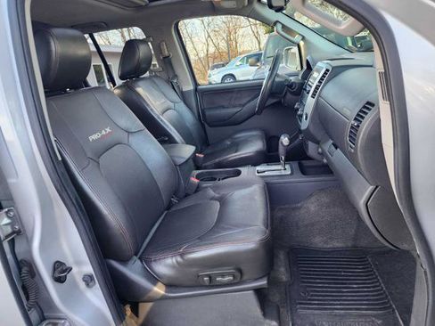 Used 2012 Nissan Frontier PRO-4X w/ Pro-4x Luxury Pkg image 19