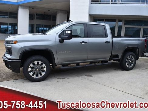 New 2026 Chevrolet Silverado 2500 Custom w/ Custom Value Package image 6