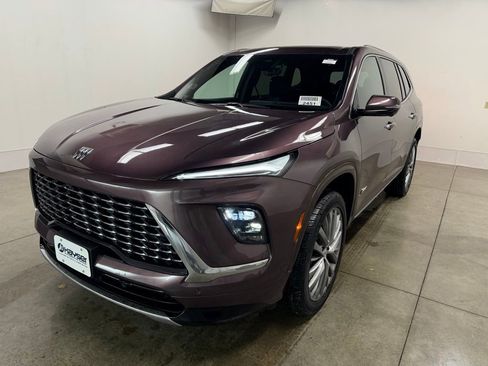 New 2026 Buick Enclave Avenir w/ Super Cruise Package image 7