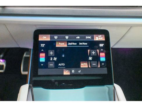 New 2026 Cadillac Vistiq Sport image 47