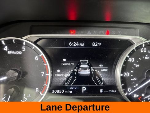 Used 2023 Nissan Rogue S AWD/4WD image 14
