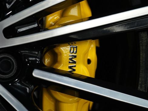 Used 2019 BMW i8 Roadster image 29