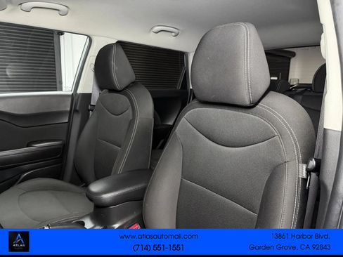 Used 2018 Kia Soul FWD image 27