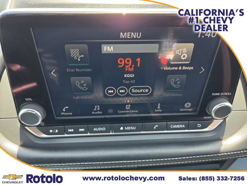 Used 2025 Nissan Rogue S image 25