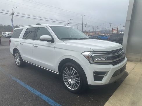 Used 2024 Ford Expedition Max Limited image 1