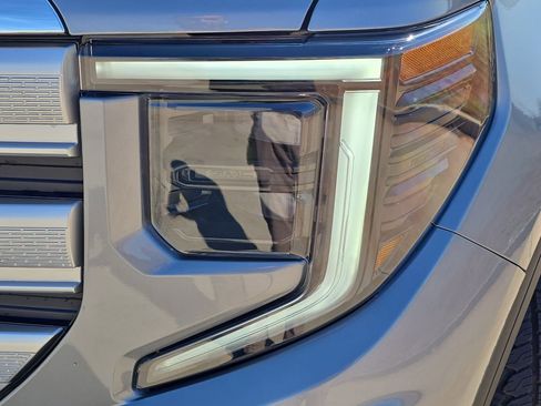 New 2026 GMC Sierra 1500 SLE AWD/4WD image 30