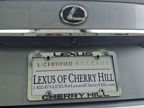 Certified 2023 Lexus ES 300h w/ Premium Package FWD image 30
