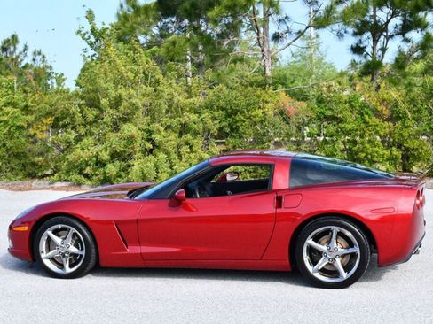 Used 2012 Chevrolet Corvette Coupe w/ 3LT Preferred Equipment Group RWD image 4