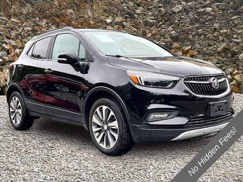 Used 2019 Buick Encore Essence w/ Safety Package II AWD/4WD image 10