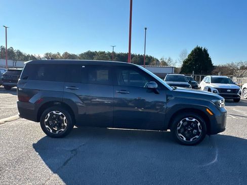 New 2026 Hyundai Santa Fe SE image 6