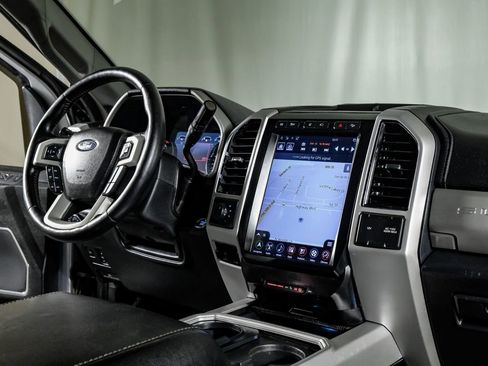 Used 2020 Ford F250 Lariat w/ Lariat Ultimate Package image 23