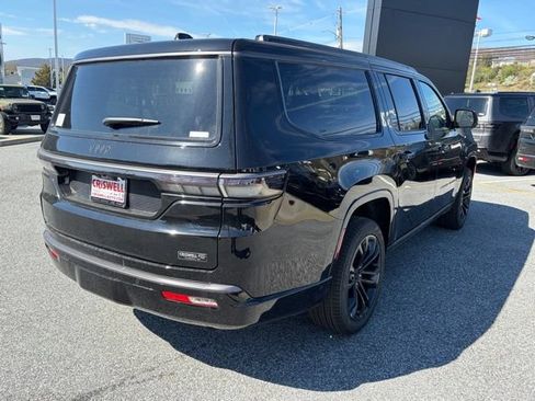 New 2026 Jeep Grand Wagoneer L Summit w/ Rear Seat Video Group I AWD/4WD image 7