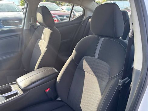 Used 2025 Nissan Sentra SV FWD image 26