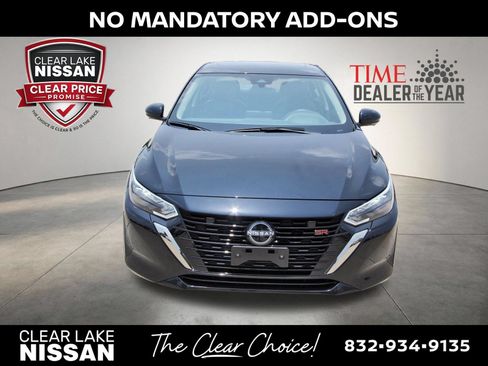 Certified 2025 Nissan Sentra SR w/ SR Premium Package FWD image 2