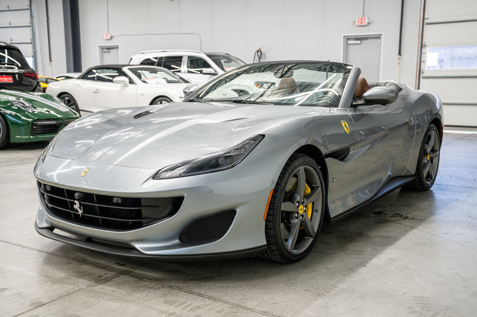 Used 2020 Ferrari Portofino RWD image 5