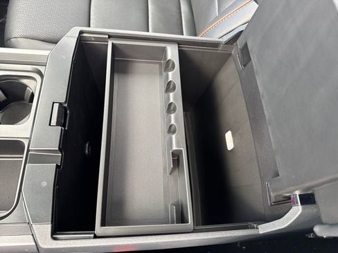 New 2026 Ford F350 Lariat w/ Black Appearance Package image 26