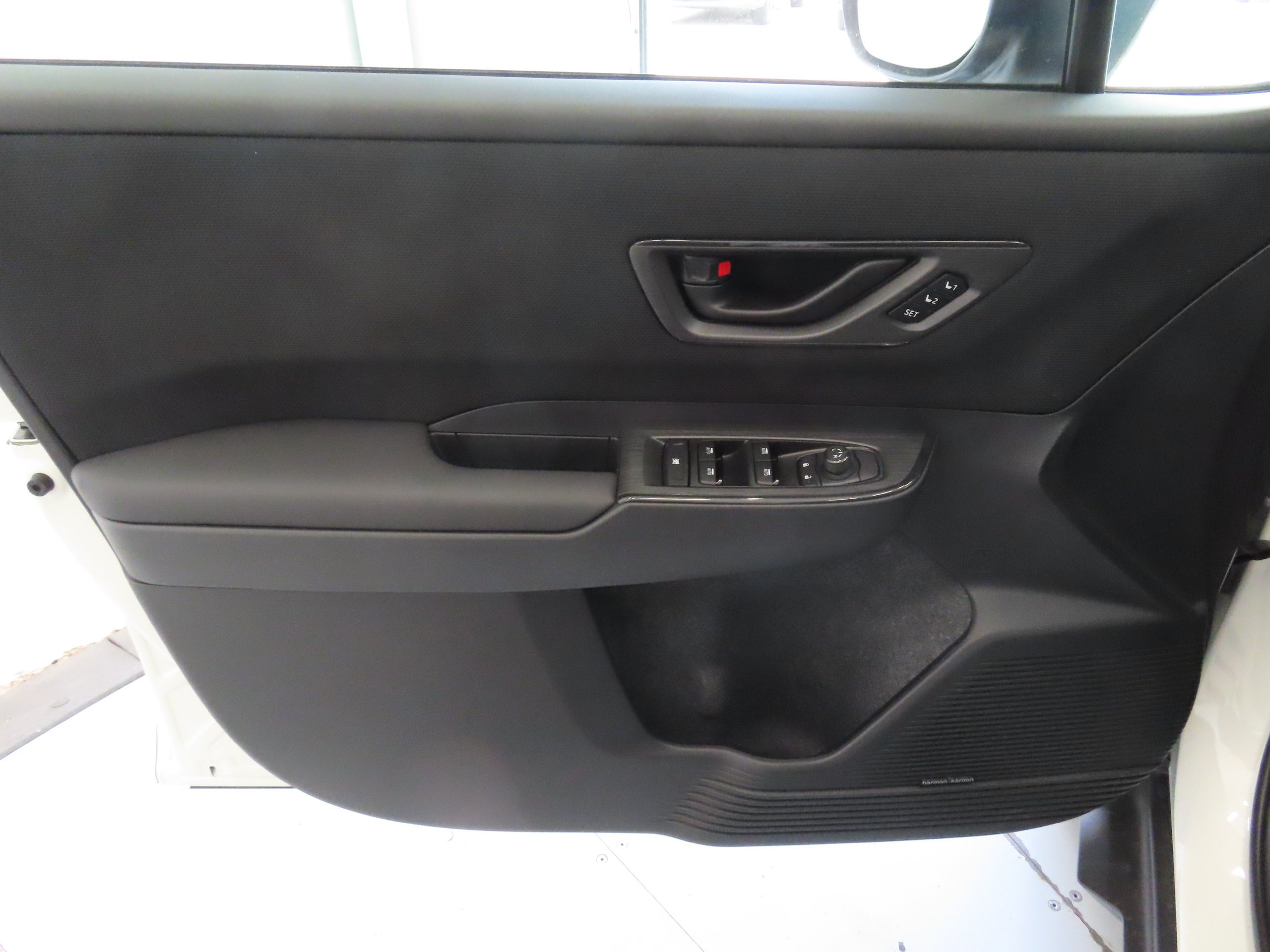 New 2026 Subaru Outback Limited XT AWD/4WD image 9