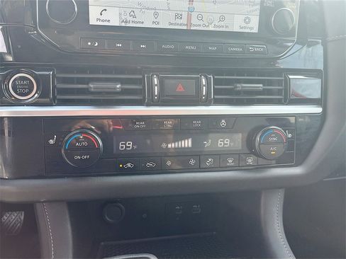 Used 2022 Nissan Pathfinder SL w/ SL Premium Package image 16