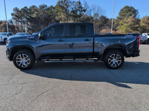 Used 2020 Chevrolet Silverado 1500 LT Trail Boss image 4