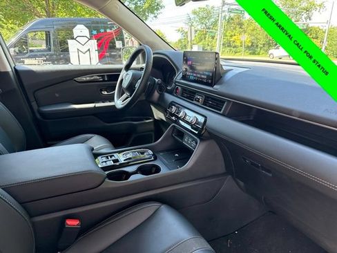 Used 2025 Honda Pilot EX-L image 21