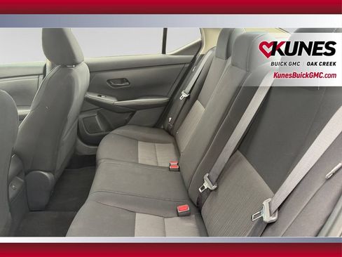 Used 2024 Nissan Sentra SV FWD image 30
