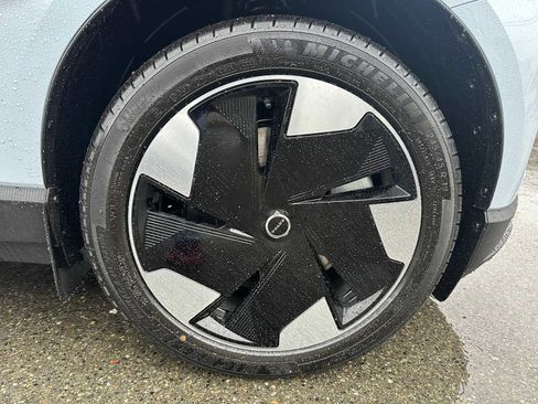 New 2026 Volvo EX30 Plus image 9