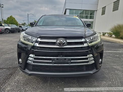 Used 2018 Toyota Highlander Limited Platinum AWD/4WD image 19