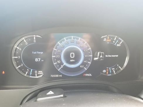 Used 2018 Cadillac Escalade Platinum AWD/4WD image 26