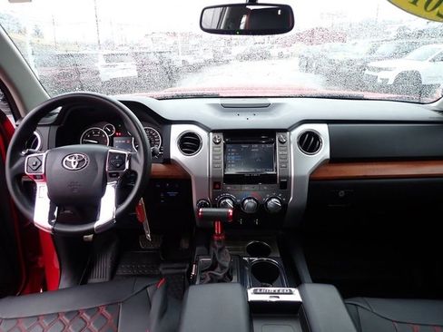 Used 2016 Toyota Tundra SR5 image 17