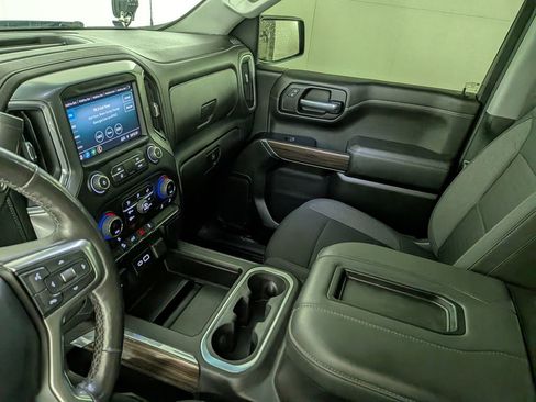 Used 2021 Chevrolet Silverado 1500 LT Trail Boss image 26