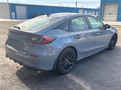 Used 2024 Honda Civic Sport image 9