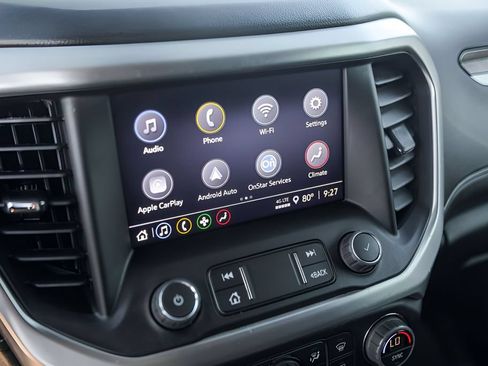 Used 2023 GMC Acadia SLE w/ Driver Convenience Package FWD image 19