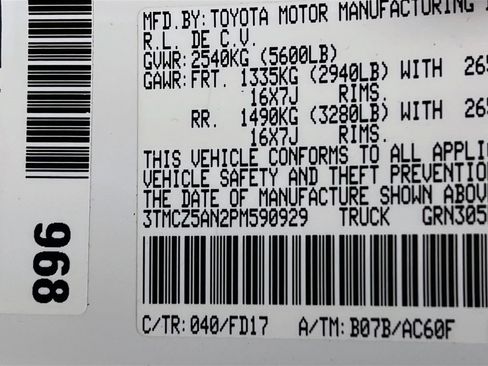 Certified 2023 Toyota Tacoma TRD Off-Road w/ Technology Package AWD/4WD image 28