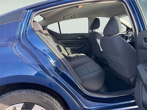 Used 2020 Nissan Altima 2.5 S image 11