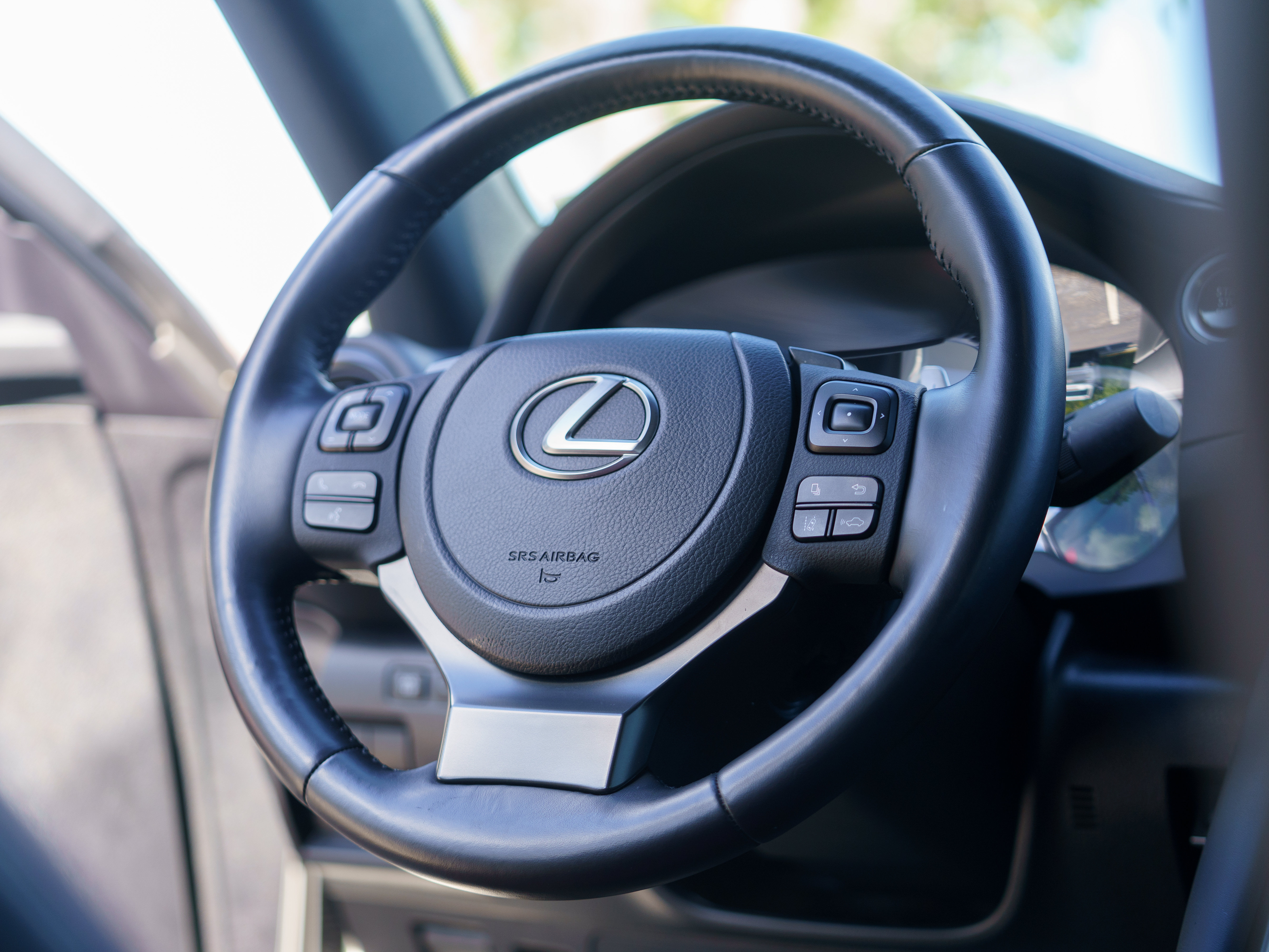 Used 2025 Lexus IS 350 F Sport w/ Accessory Package RWD image 19