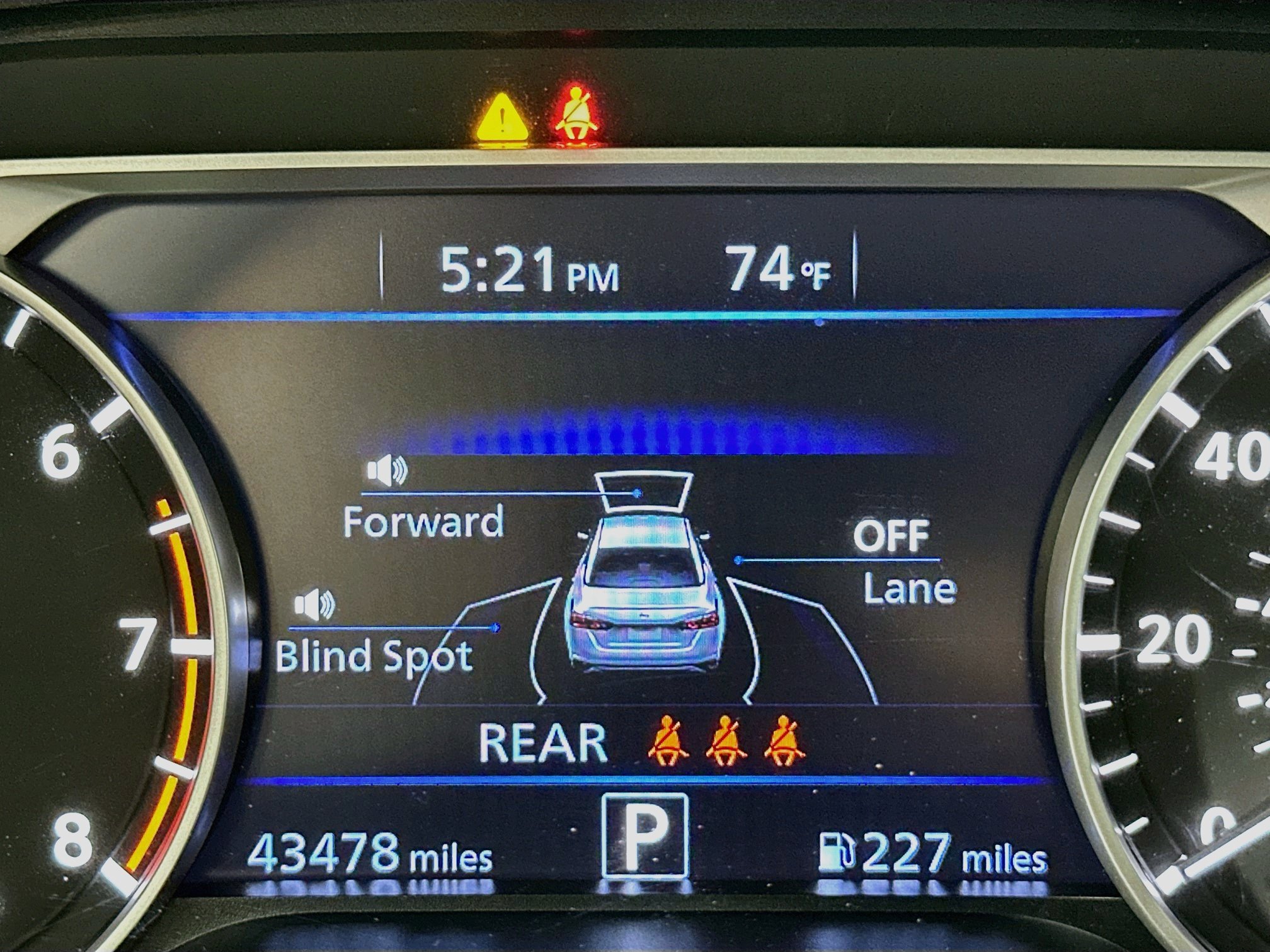 Used 2023 Nissan Altima 2.5 SV FWD image 19