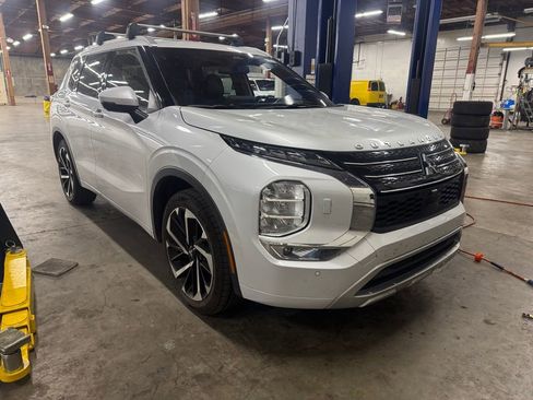 Used 2022 Mitsubishi Outlander SEL AWD/4WD image 1
