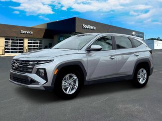 New 2026 Hyundai Tucson SE video 2