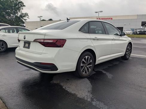Used 2022 Volkswagen Jetta S FWD image 3