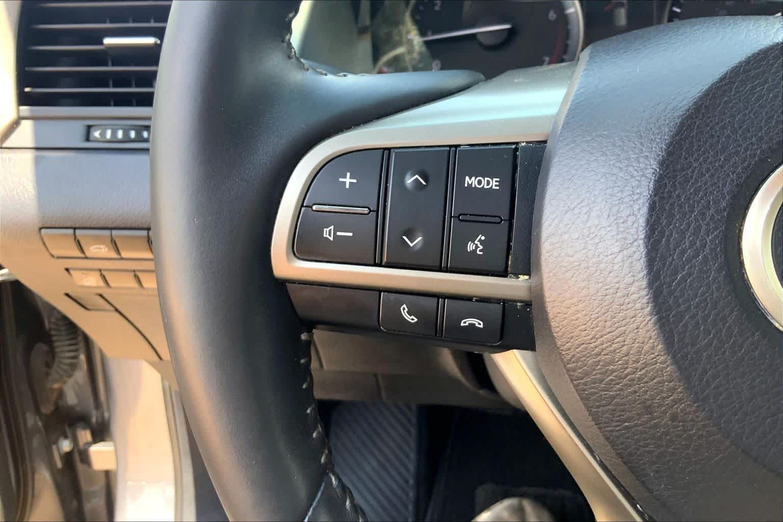 Used 2016 Lexus RX 350 AWD w/ Premium Package image 24