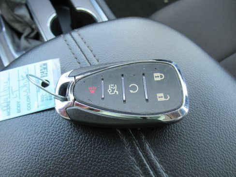Used 2025 Chevrolet Malibu LT FWD image 28