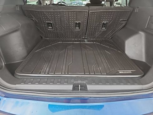 Used 2019 Chevrolet Equinox LT FWD image 23