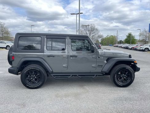 Used 2020 Jeep Wrangler Unlimited Sport image 2