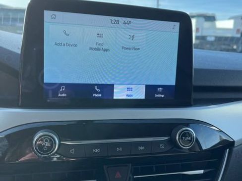 Used 2022 Ford Escape SE image 38