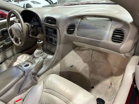 Used 2003 Chevrolet Corvette Convertible w/ Preferred Equipment Group1 RWD image 10