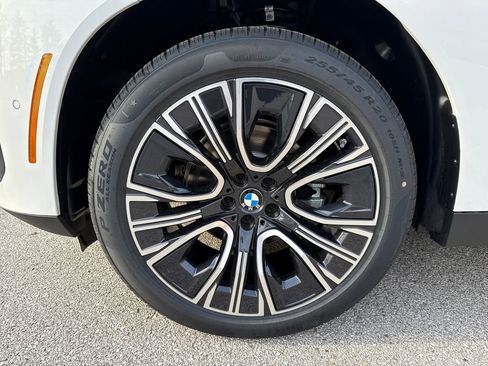 New 2026 BMW X3 xDrive30 image 9