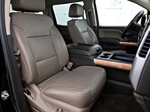 Used 2018 Chevrolet Silverado 1500 LTZ w/ Texas Edition image 22